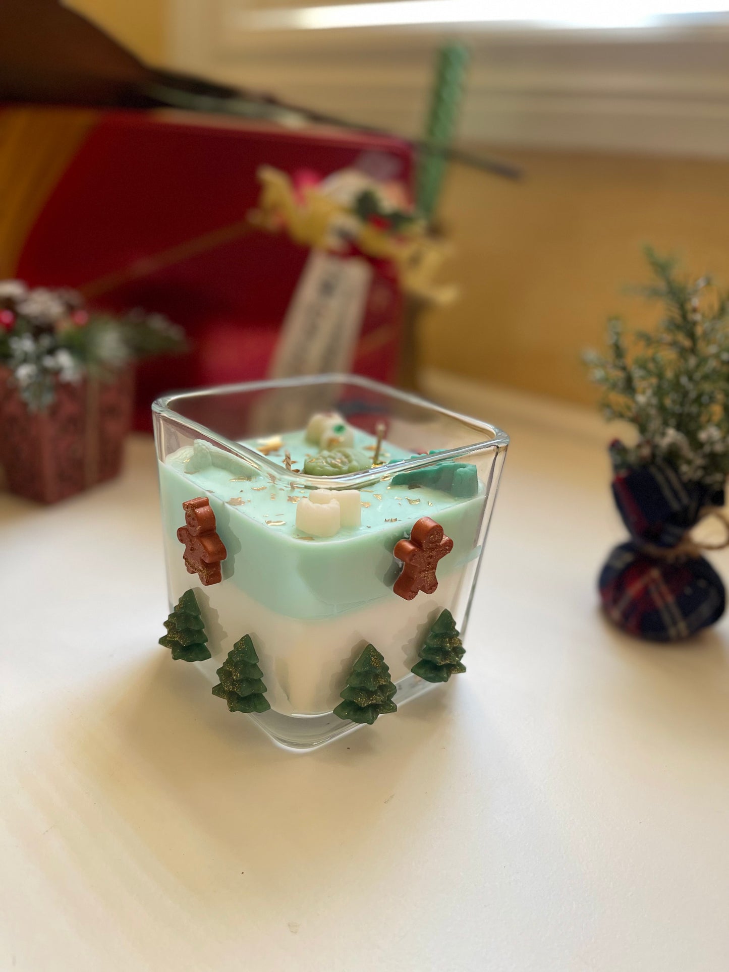 Decorative Christmas Jar Candle | Handmade Holiday Candle 2025
