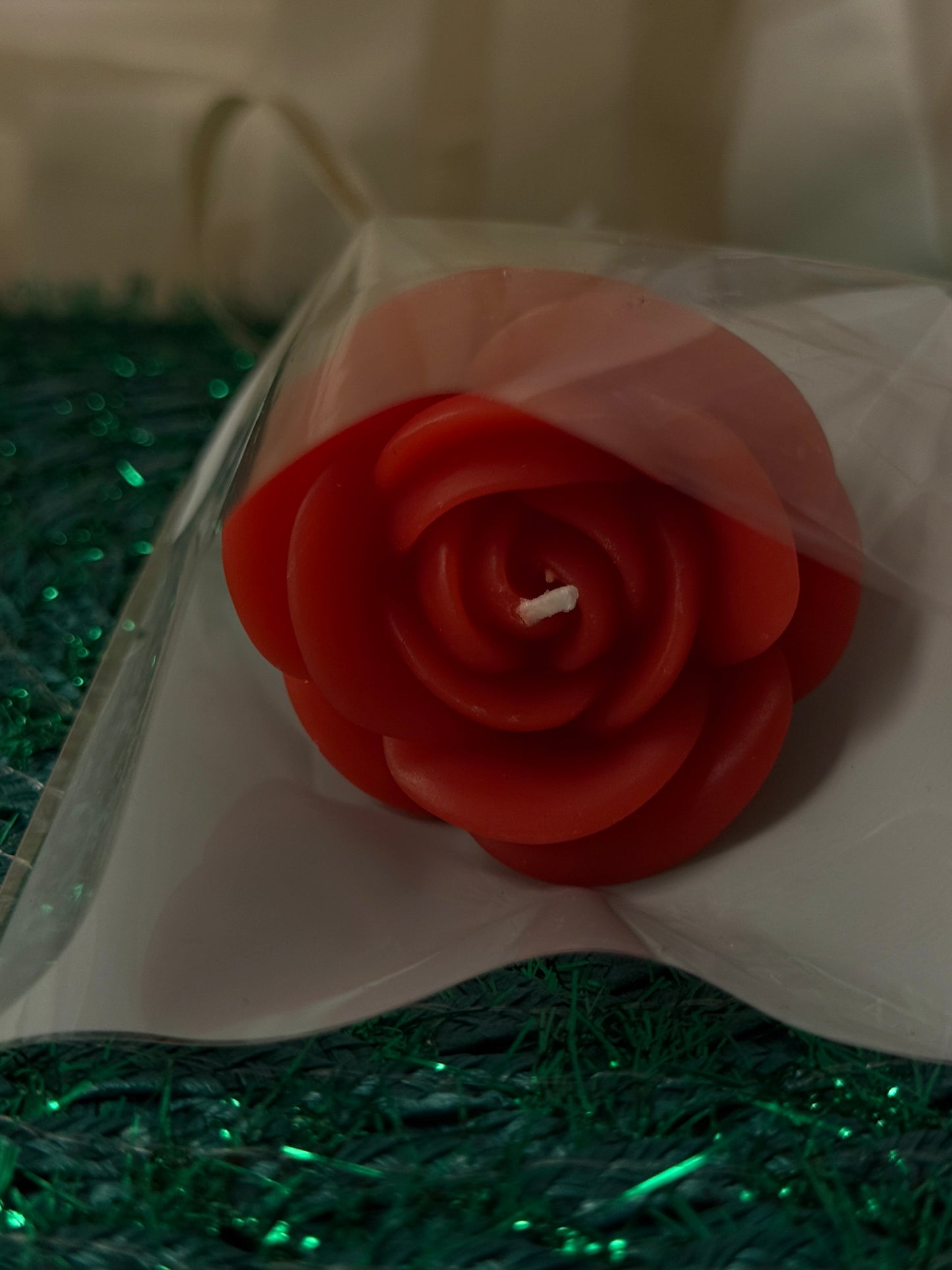 Rose-Shaped Soy Candle