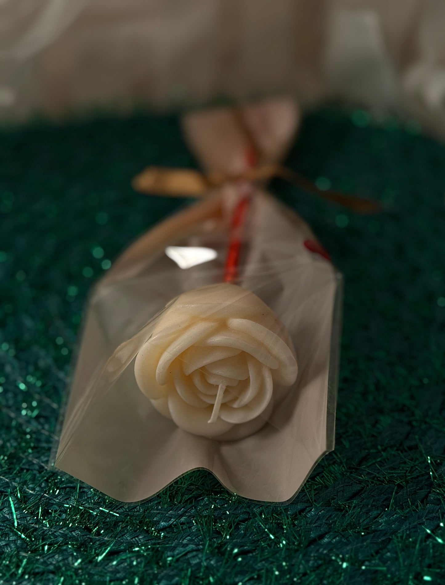 Rose-Shaped Soy Candle