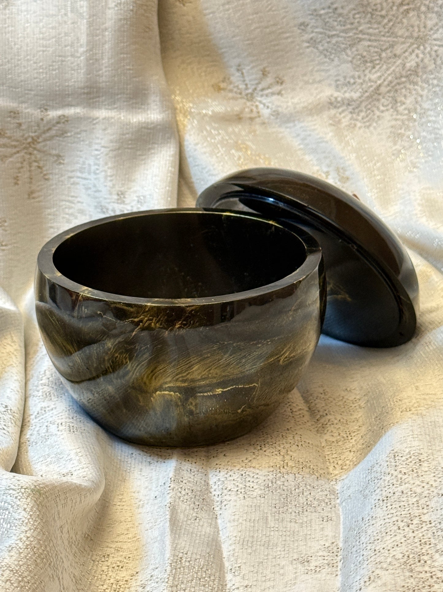 🍏✨ Apple-Shaped Jewelry Boxes – Where Elegance Meets Whimsy! ✨🍎