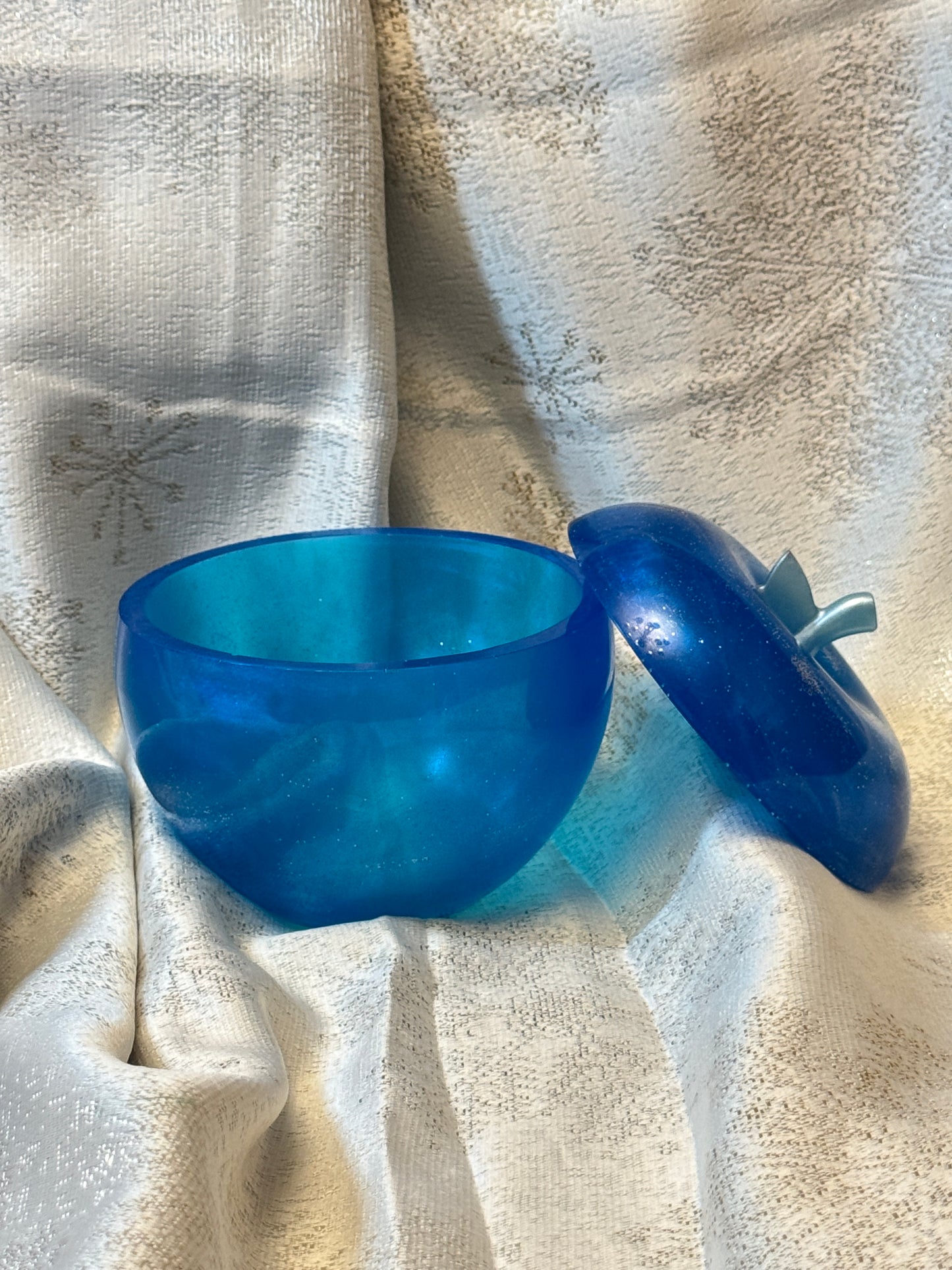 🍏✨ Apple-Shaped Jewelry Boxes – Where Elegance Meets Whimsy! ✨🍎