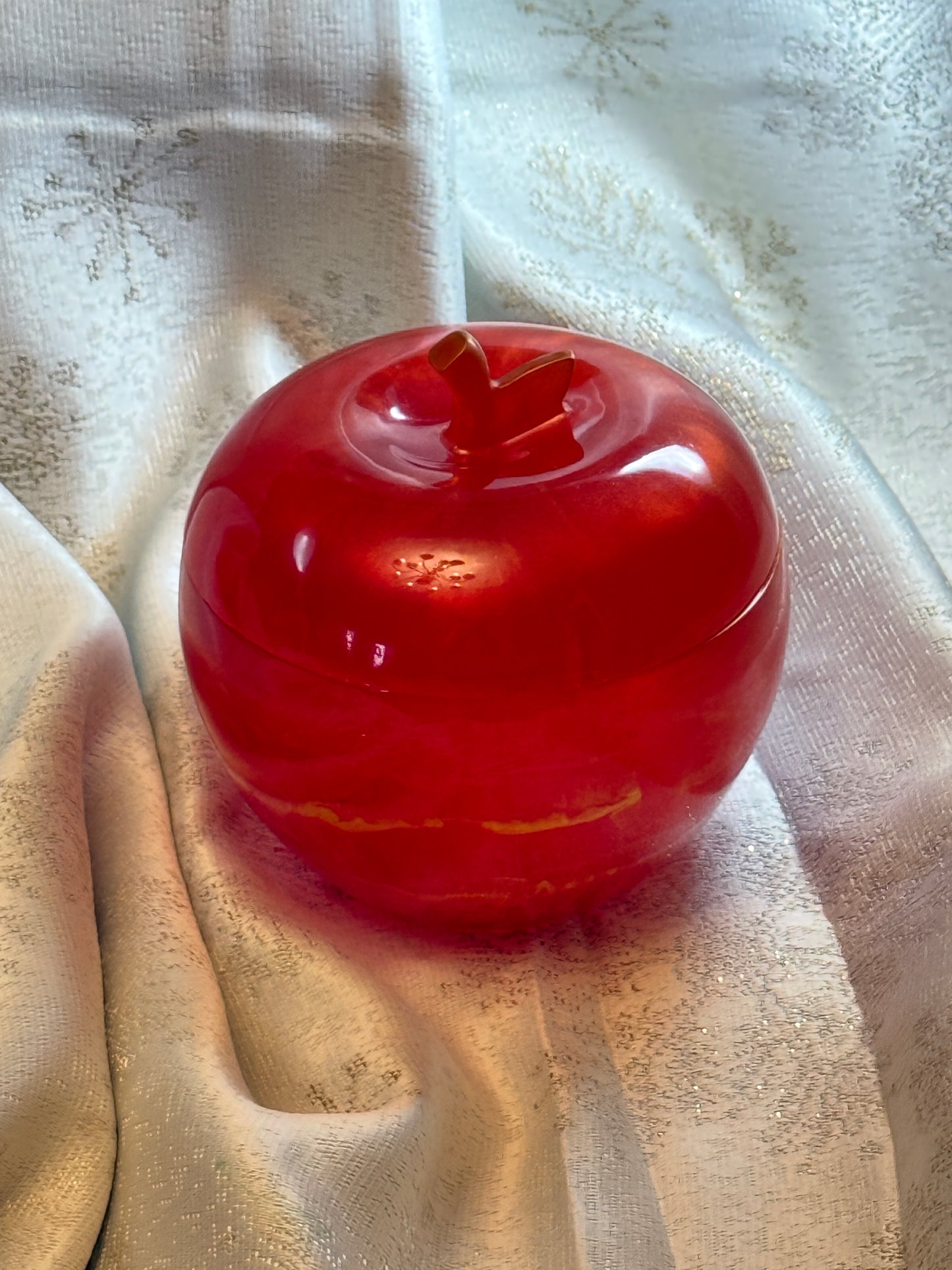 🍏✨ Apple-Shaped Jewelry Boxes – Where Elegance Meets Whimsy! ✨🍎